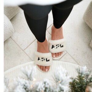 Revolve APL: Athletic Propulsion Labs Womens Shearling Slides - Pristine/Black